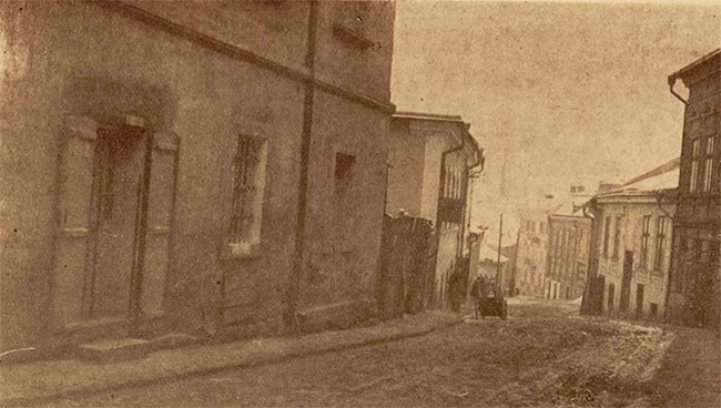 O stradă din Cernăuţi, care a dat de lucru urmăritorilor traficanţilor de carne vie.